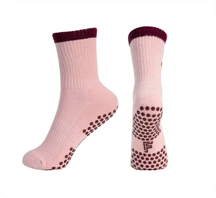 Custom yoga and pilates grip socks — product 22